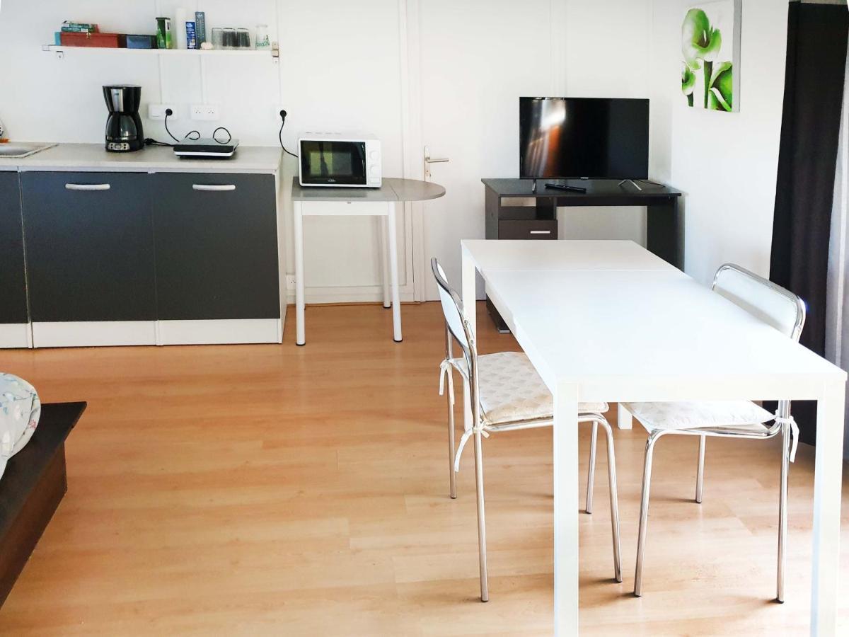 Studio, Chambres, Appartement, Gite Vendegies-sur-Ecaillon Zewnętrze zdjęcie